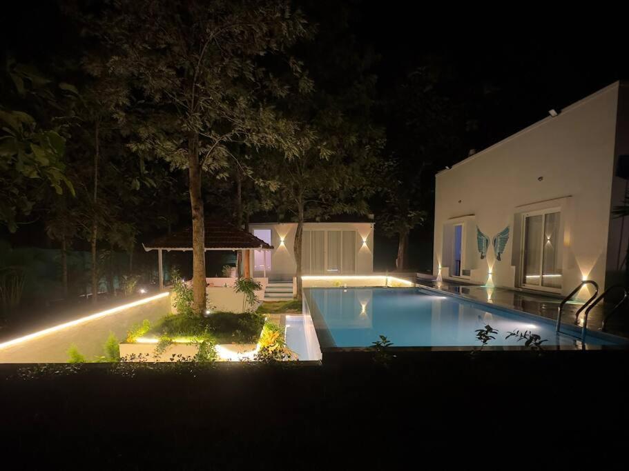 Serenity Farm Stay Hampāpura Екстериор снимка